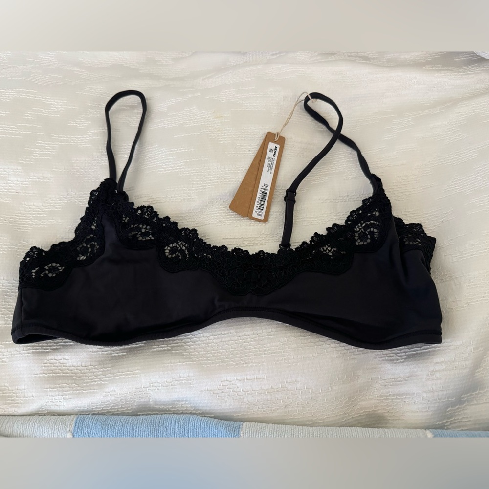 Skims Fits Everybody Lace Bralette in Black, Large